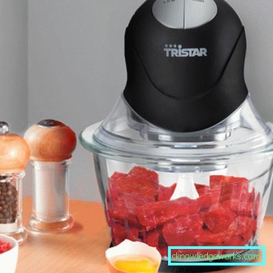 Vad är skillnaden mellan en mixer och en mixer? Vad är skillnaden mellan en mixer och en mixer?