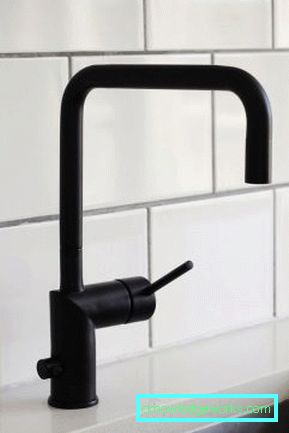 Svart mixer i inredning Svart mixer i inredning