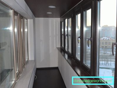 Taket på balkongen i modern stil - 55 bilder av designidéer
