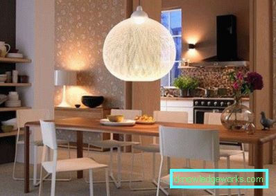 Design av köket kombinerat med vardagsrummet