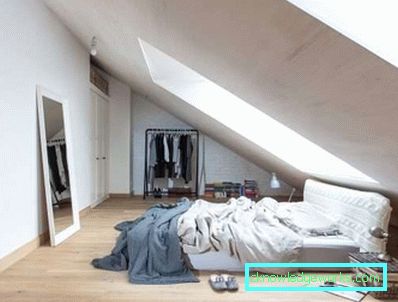 Sovrum design på vinden - bilder av interiörer Sovrum design på vinden - bilder av interiörer