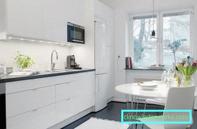 Indesit kylskåp med två avdelningar Indesit kylskåp med två avdelningar