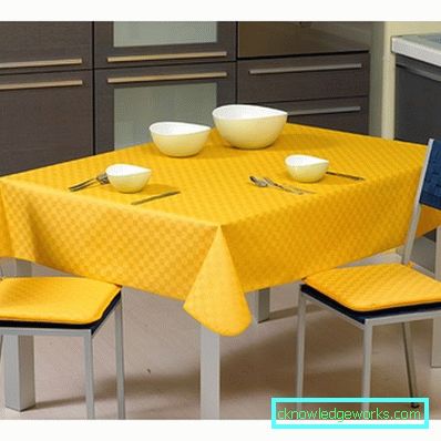Cloth-oilcloth på bordet för köket Cloth-oilcloth på bordet för köket