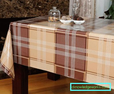 Cloth-oilcloth på bordet för köket Cloth-oilcloth på bordet för köket