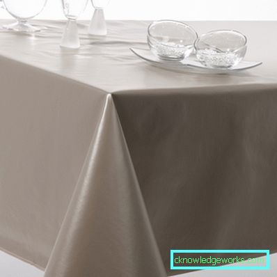 Cloth-oilcloth på bordet för köket Cloth-oilcloth på bordet för köket