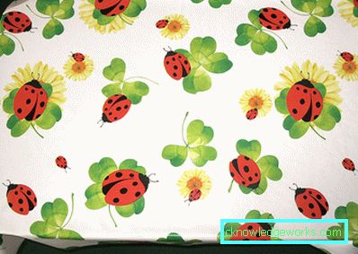 Cloth-oilcloth på bordet för köket Cloth-oilcloth på bordet för köket