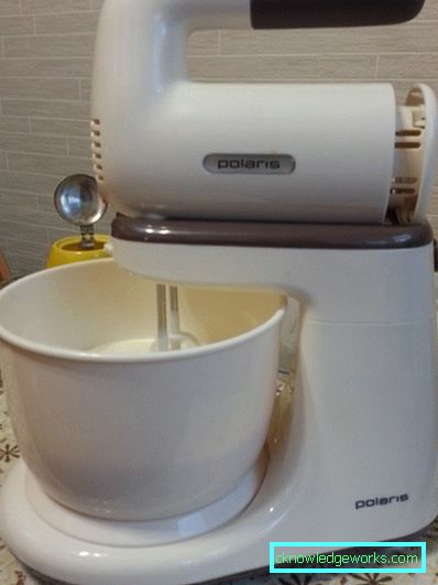 Bowl Mixer: vilken är bättre att välja Skålblandare: vilken är bättre att välja