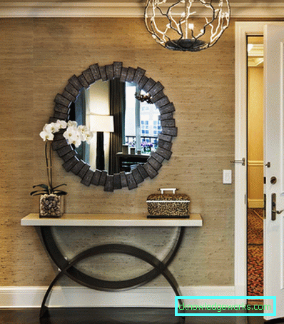 Hall i engelsk stil - bilder av inredningsdesign