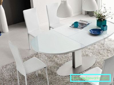 Fällbart glasbord för köket Fällbart glasbord för köket