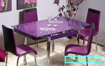 Fällbart glasbord för köket Fällbart glasbord för köket