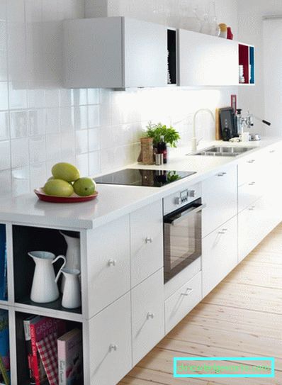 IKEA möbler för köket: bord och stolar IKEA möbler för köket: bord och stolar