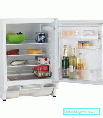 Inbyggt Electrolux-kylskåp Inbyggt Electrolux-kylskåp